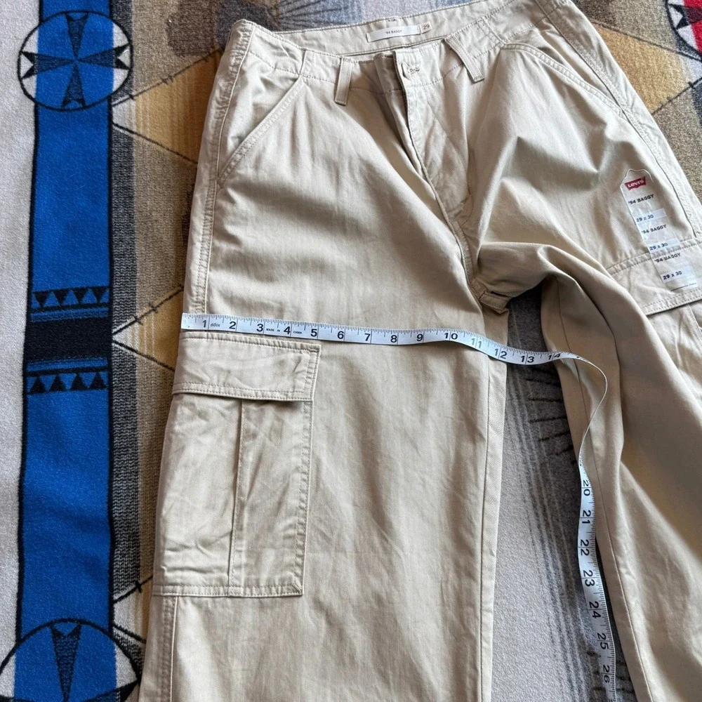 Levis 94 Baggy Cargo Pants Mens 29x30 Tan Khaki Wide Leg Drawstring Hem New